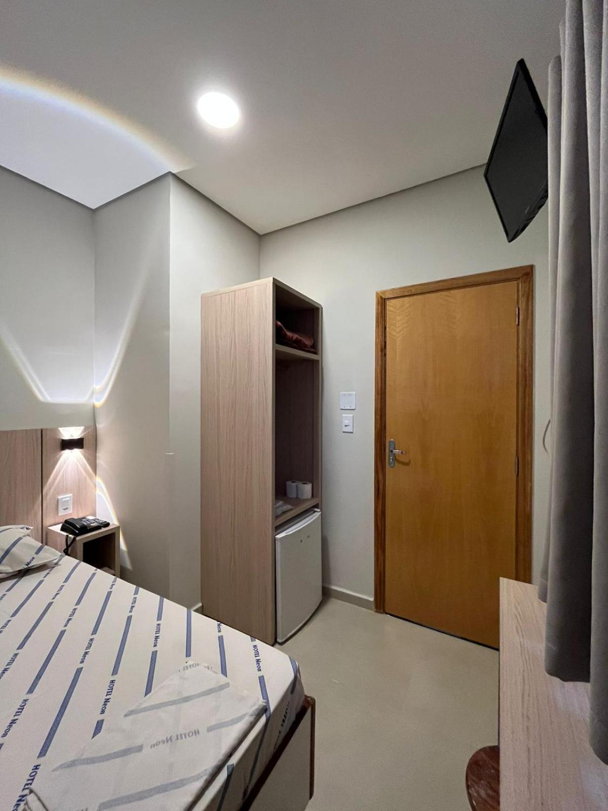 Hotel Neon: Downtown Gem Near Sampa Sky & Anhangabau Skate Park Sao Paulo Exterior photo